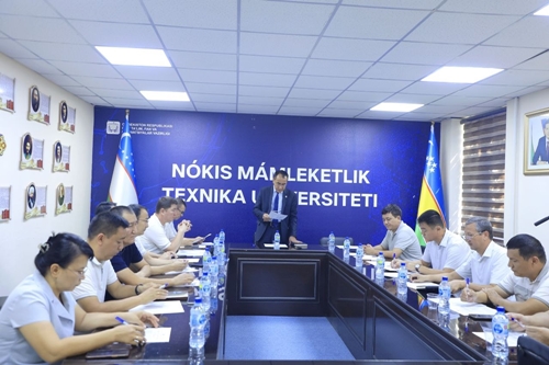 Nókis mámleketlik texnika universitetinde ekinshi hám onnan keyingi joqarı bilimlendiriw ushın sáwbet ótkerilmekte